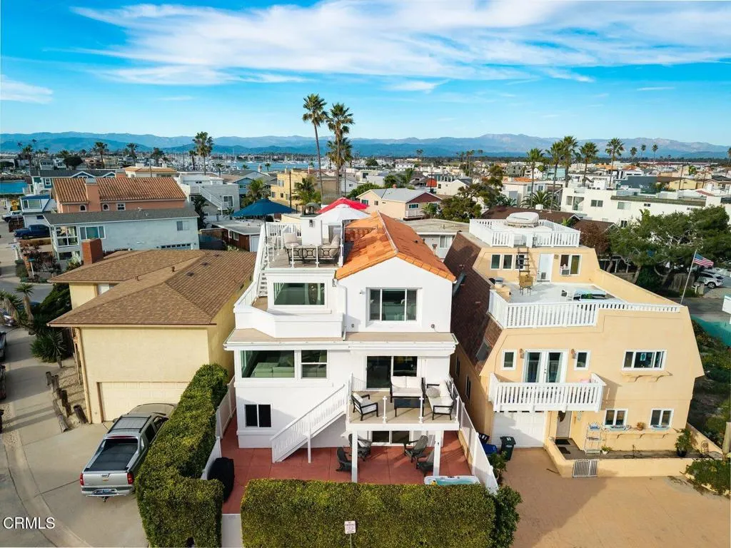 105 Malibu Avenue, Oxnard, California 93035 home-pic-4