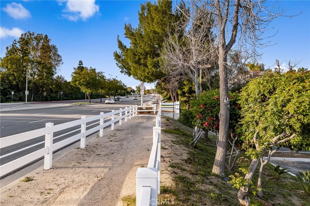 20004 Waverly Glen 46, Yorba Linda, California 92886 home-pic-34
