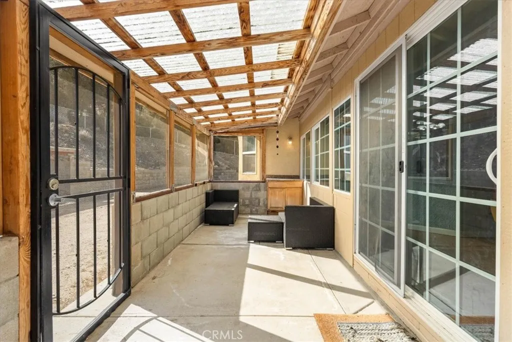 1679 Desert Front, Wrightwood, California 92397 home-pic-40