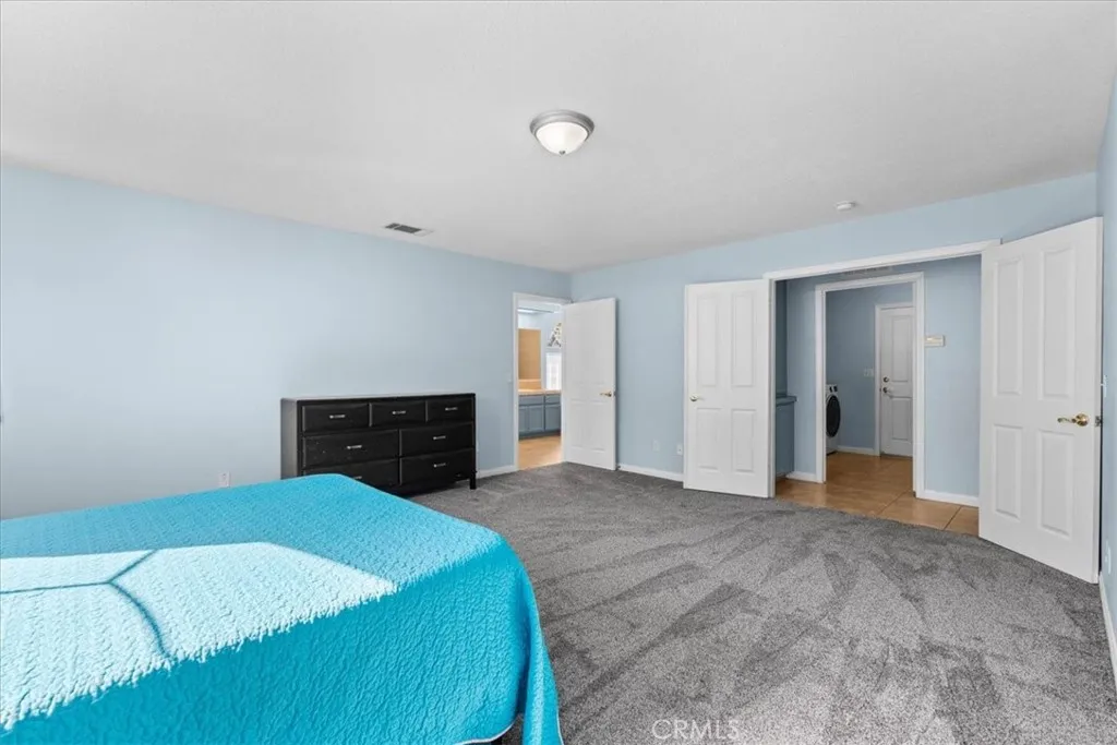 1679 Desert Front, Wrightwood, California 92397 home-pic-28