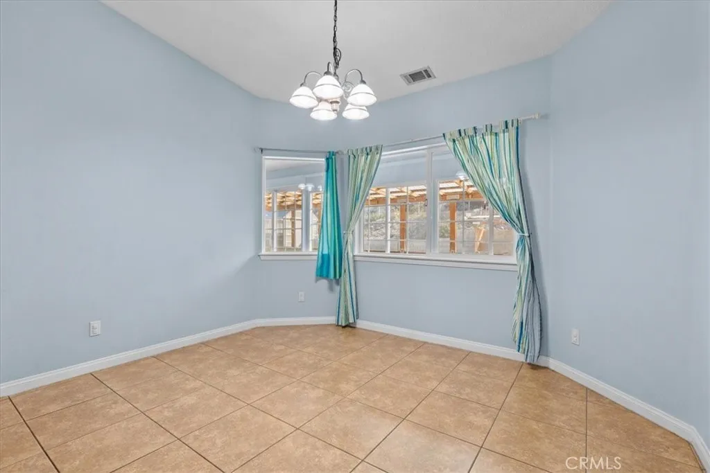 1679 Desert Front, Wrightwood, California 92397 home-pic-24