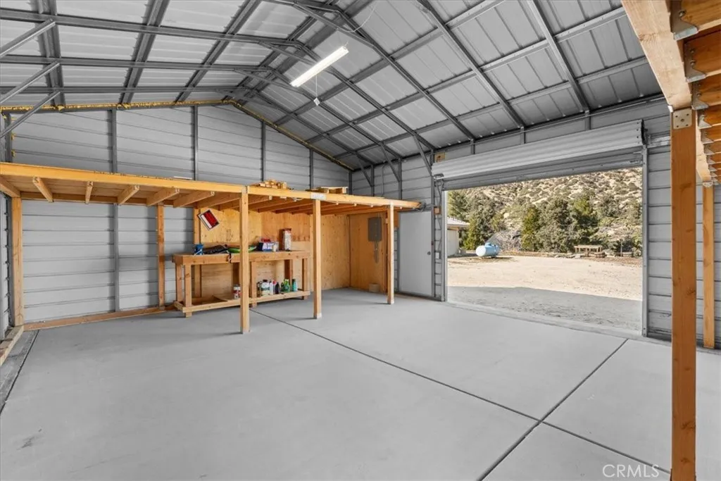 1679 Desert Front, Wrightwood, California 92397 home-pic-43