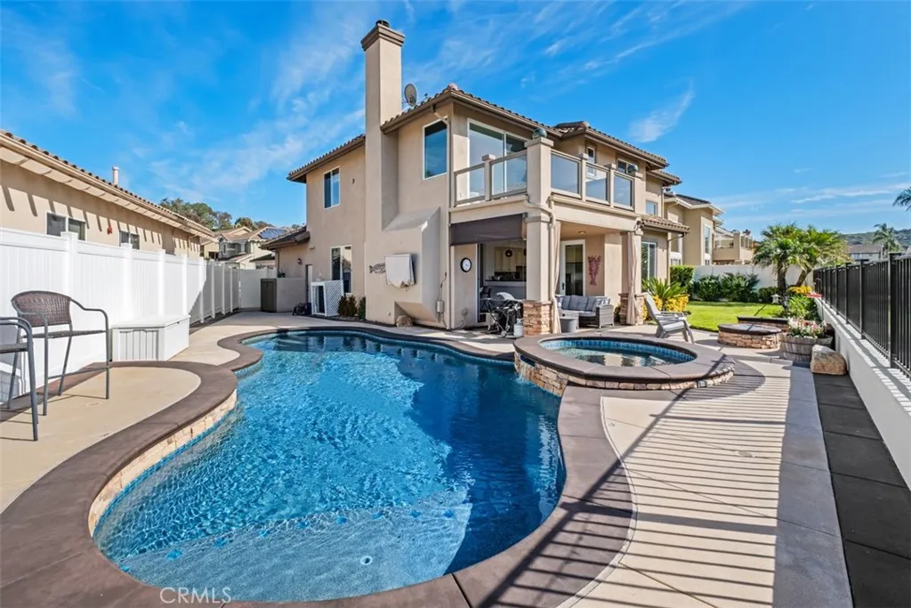 515 Avenida Ossa, San Clemente, California 92672 home-pic-3