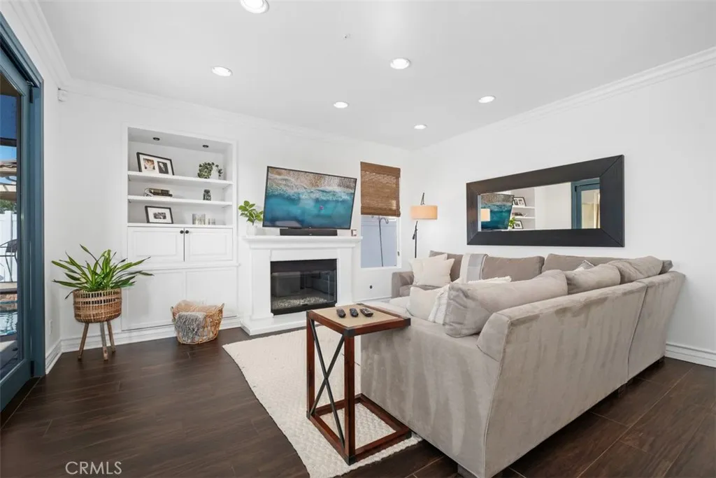 515 Avenida Ossa, San Clemente, California 92672 home-pic-12