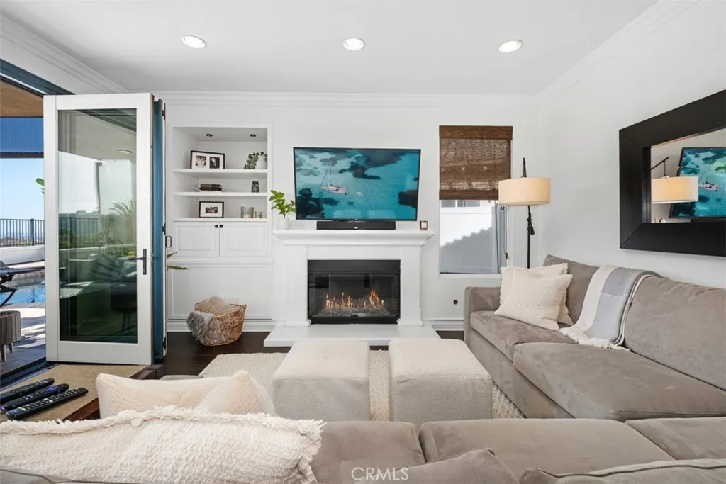 515 Avenida Ossa, San Clemente, California 92672 home-pic-11