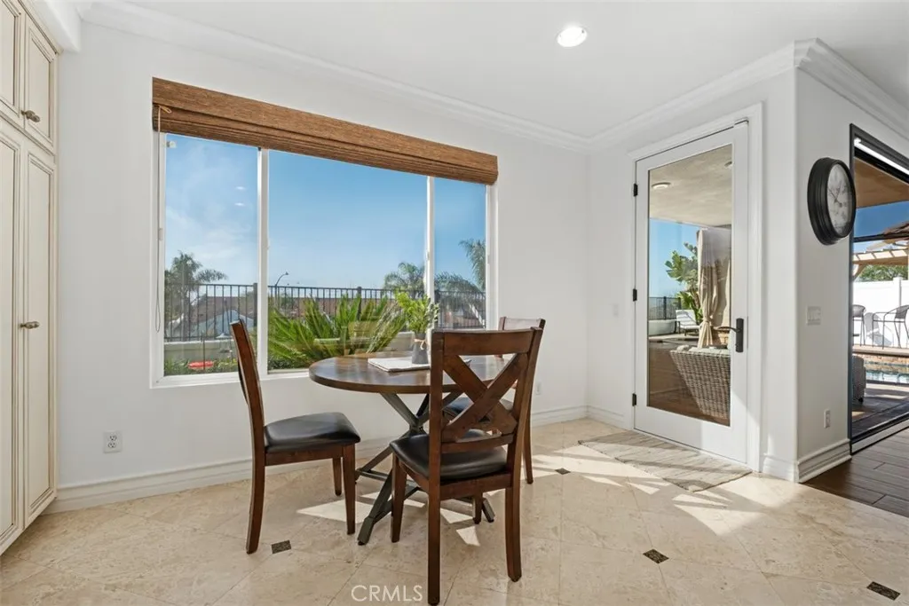 515 Avenida Ossa, San Clemente, California 92672 home-pic-16