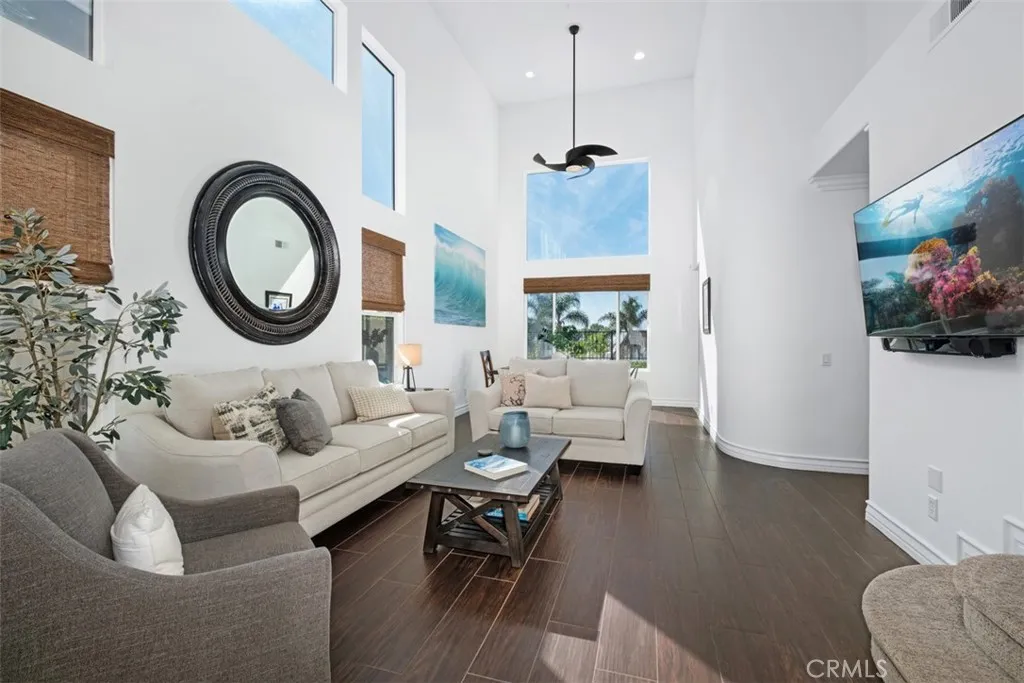 515 Avenida Ossa, San Clemente, California 92672 home-pic-6