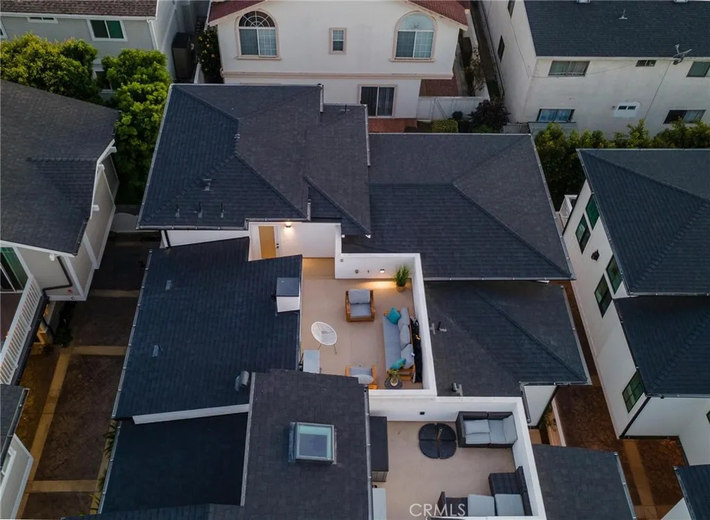 2114 Carnegie Lane C, Redondo Beach, California 90278 home-pic-63