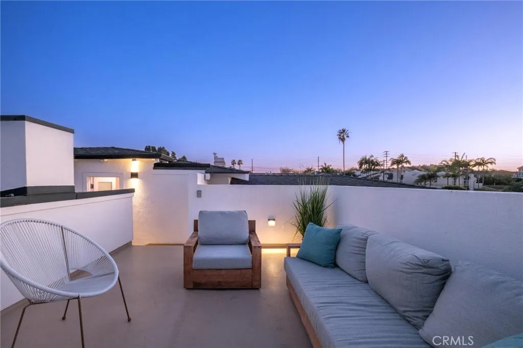 2114 Carnegie Lane C, Redondo Beach, California 90278 home-pic-52