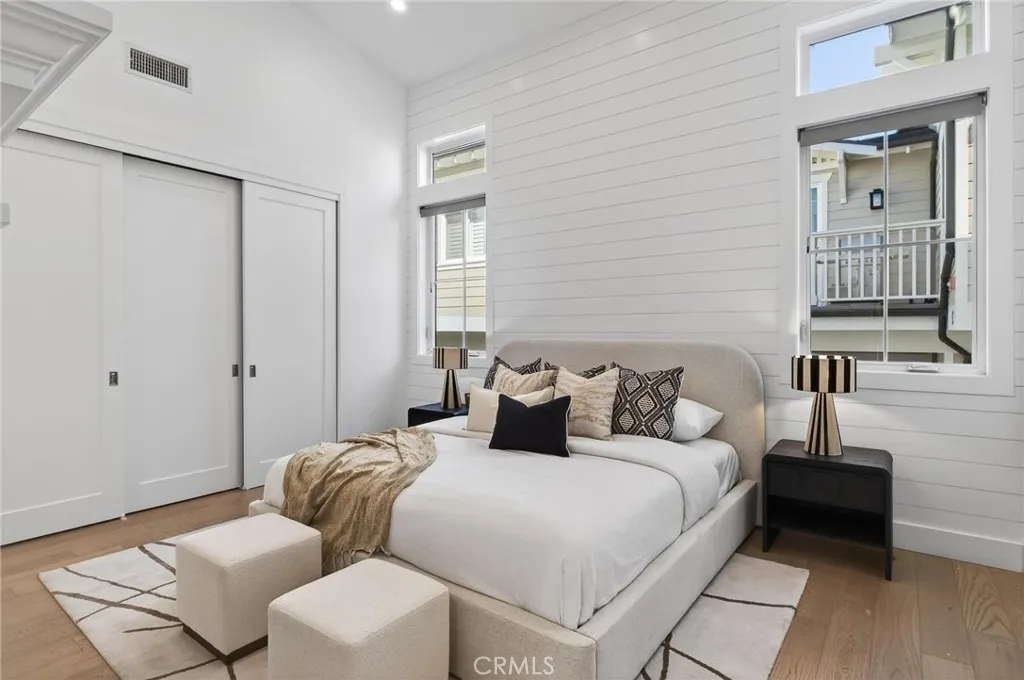 2114 Carnegie Lane C, Redondo Beach, California 90278 home-pic-25