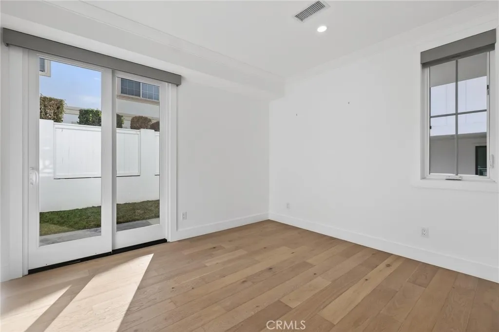 2114 Carnegie Lane C, Redondo Beach, California 90278 home-pic-38