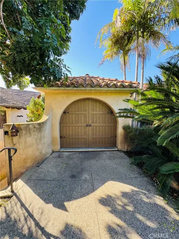 573 Temple Hills Drive, Laguna Beach, California 92651