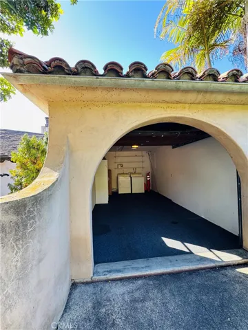 573 Temple Hills Drive, Laguna Beach, California 92651