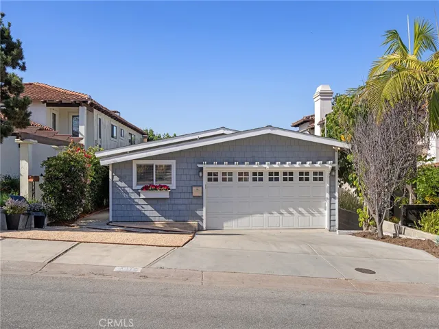 2317 Elm Avenue, Manhattan Beach, California 90266