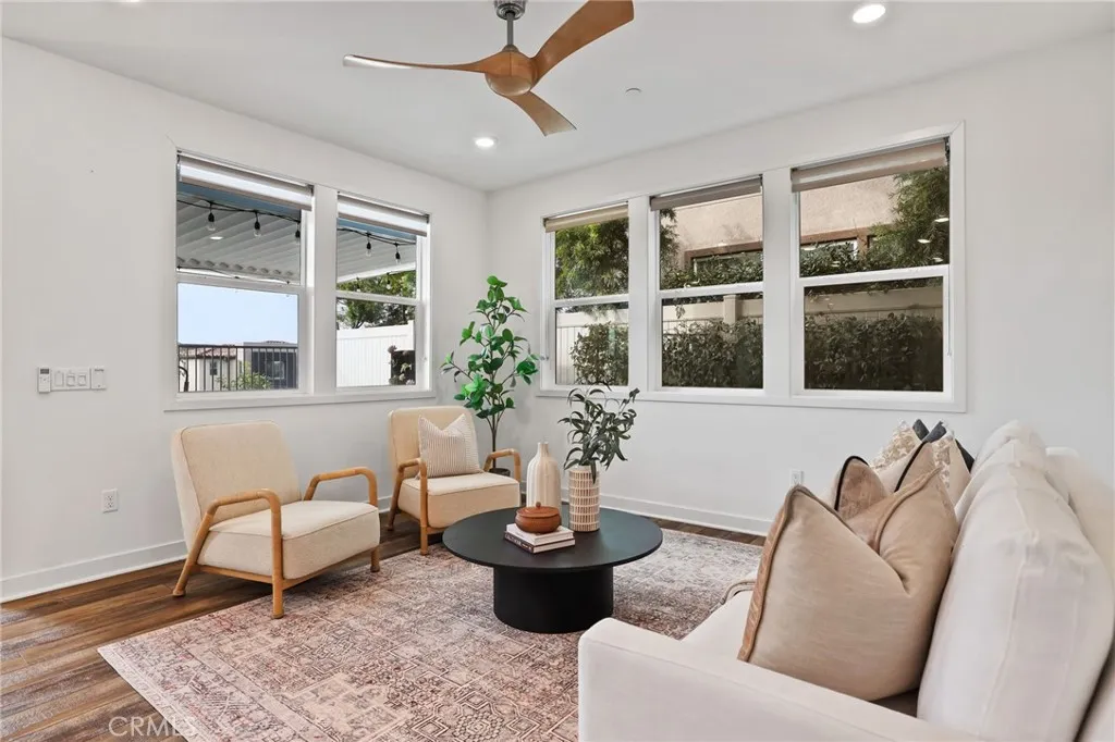225 Denali, Lake Forest, California 92630 home-pic-5