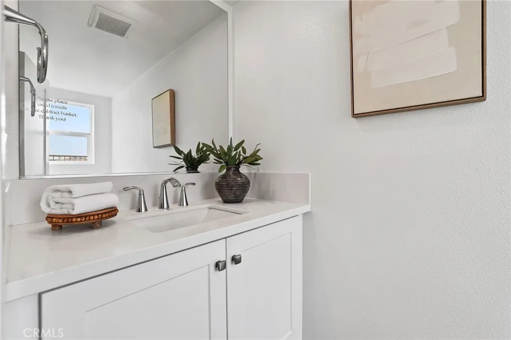 225 Denali, Lake Forest, California 92630 home-pic-19