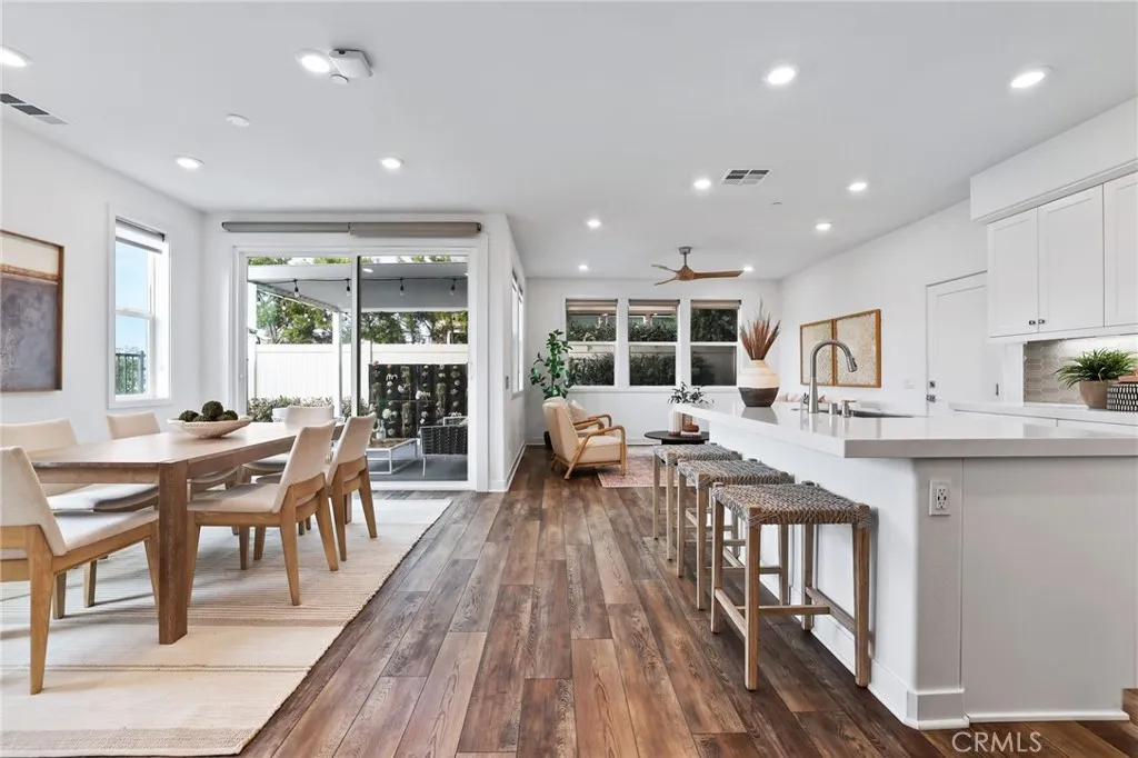225 Denali, Lake Forest, California 92630 home-pic-1