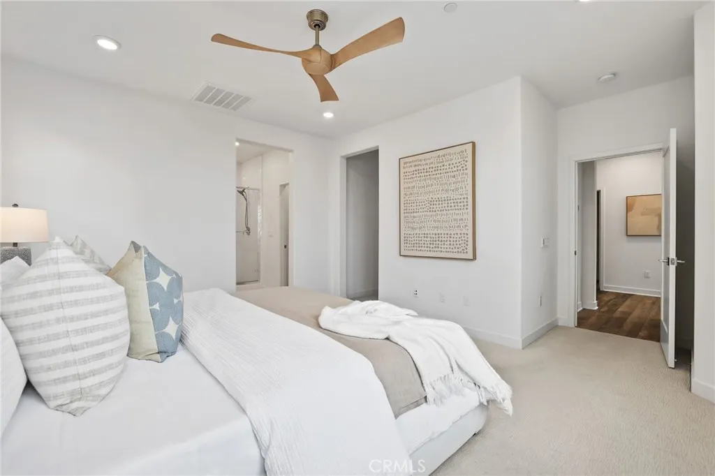 225 Denali, Lake Forest, California 92630 home-pic-21