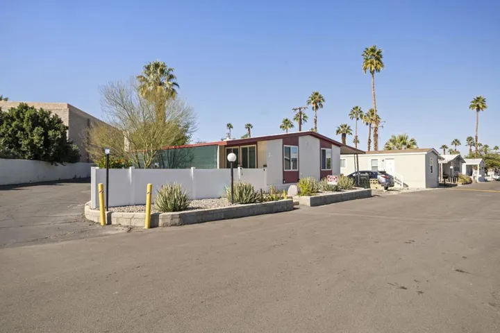 1-web-or-mls-1-washington-dr