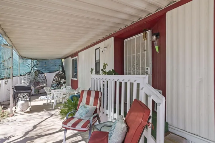 21-web-or-mls-1-washington-dr