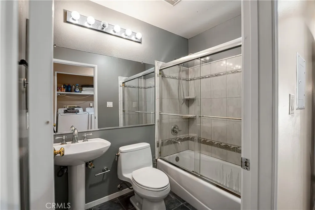 12982 Sycamore Village, Norwalk, California 90650 home-pic-13