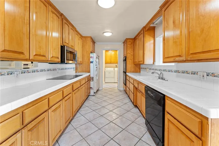 1857 Mauna Loa Place, Norco, California 92860