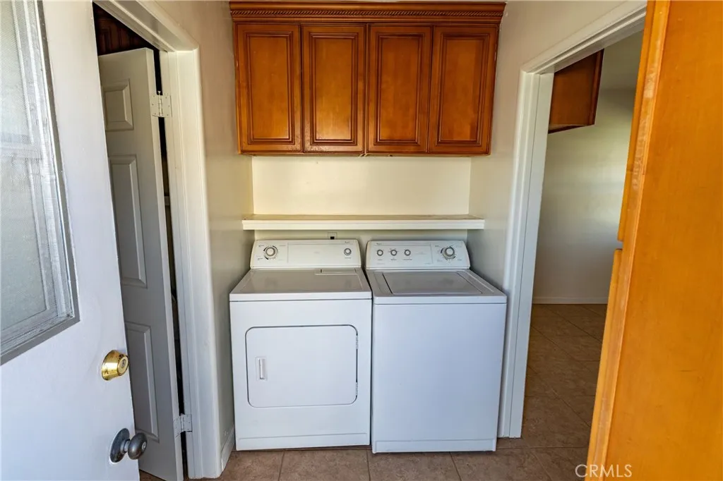 10428 Hopland St, Bellflower, California 90706 home-pic-14