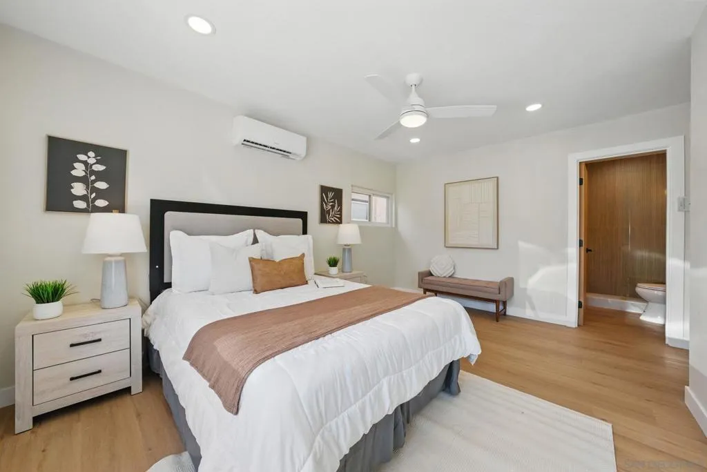 5460 Gilbert Dr, San Diego, California 92115 home-pic-16