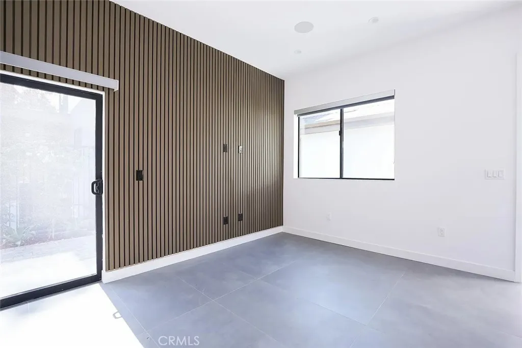 8034, Sun Valley, California 91352 home-pic-68