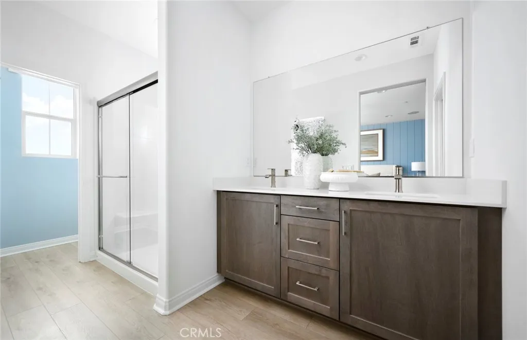 4236 East Honeybee Paseo, Ontario, California 91761 home-pic-7