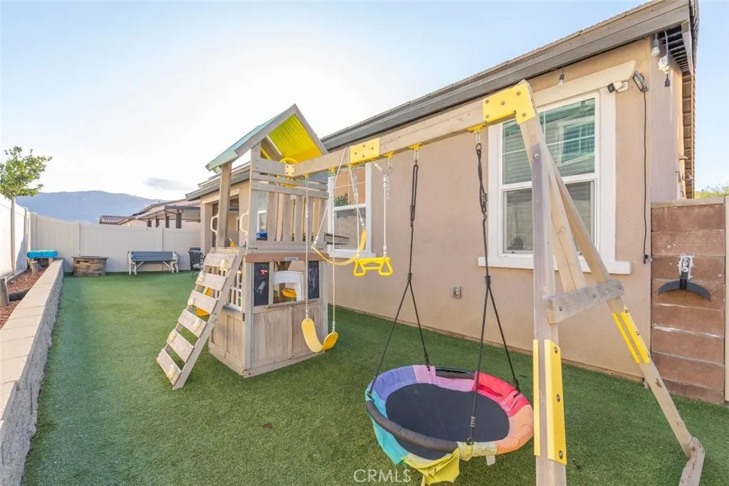 29126 Crabapple, Lake Elsinore, California 92530 home-pic-25