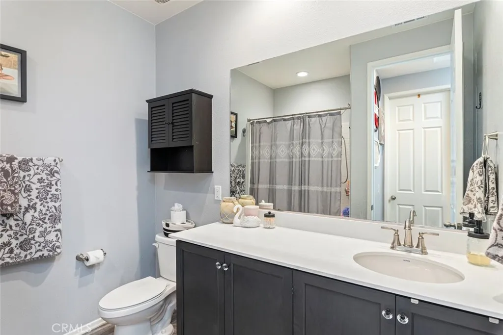 29126 Crabapple, Lake Elsinore, California 92530 home-pic-18