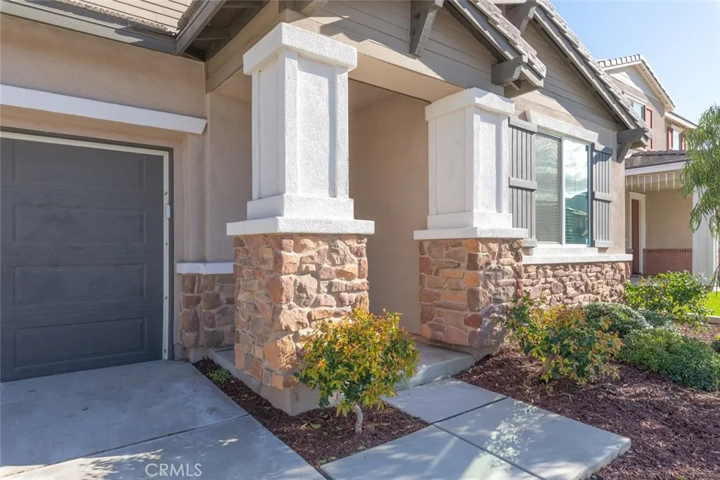 29126 Crabapple, Lake Elsinore, California 92530 home-pic-5