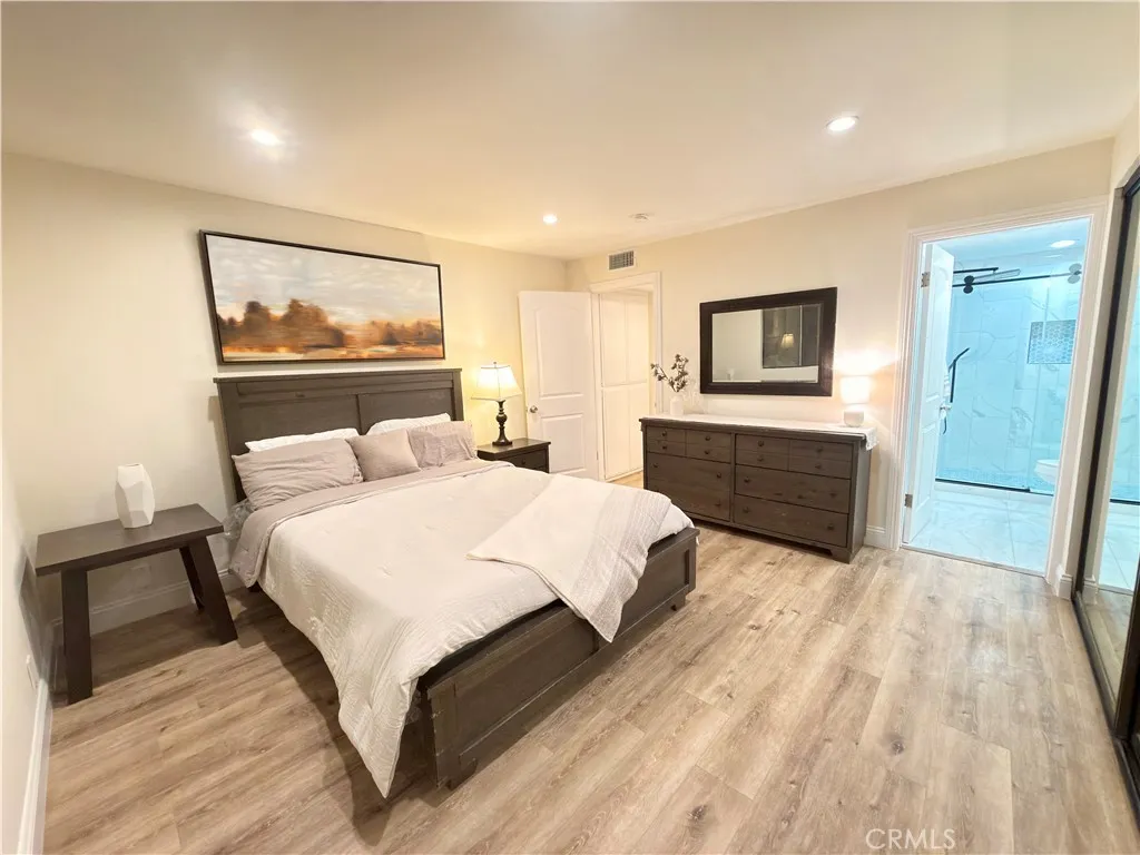 912 W 11th 4, San Pedro, California 90731 home-pic-18