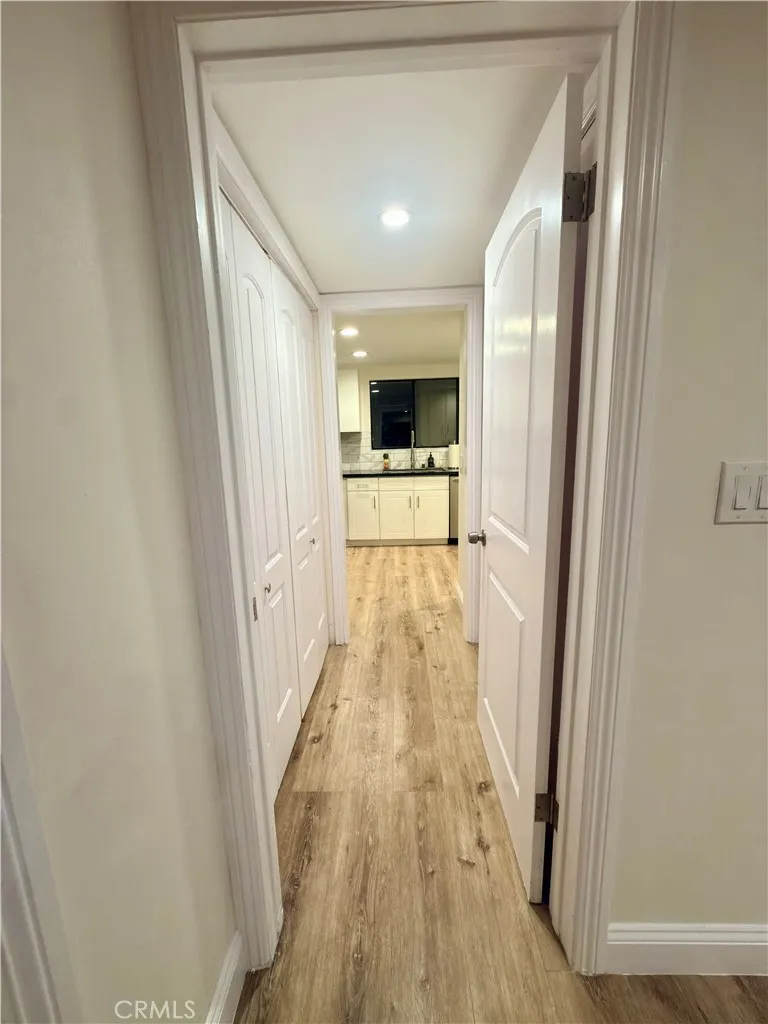 912 W 11th 4, San Pedro, California 90731 home-pic-5