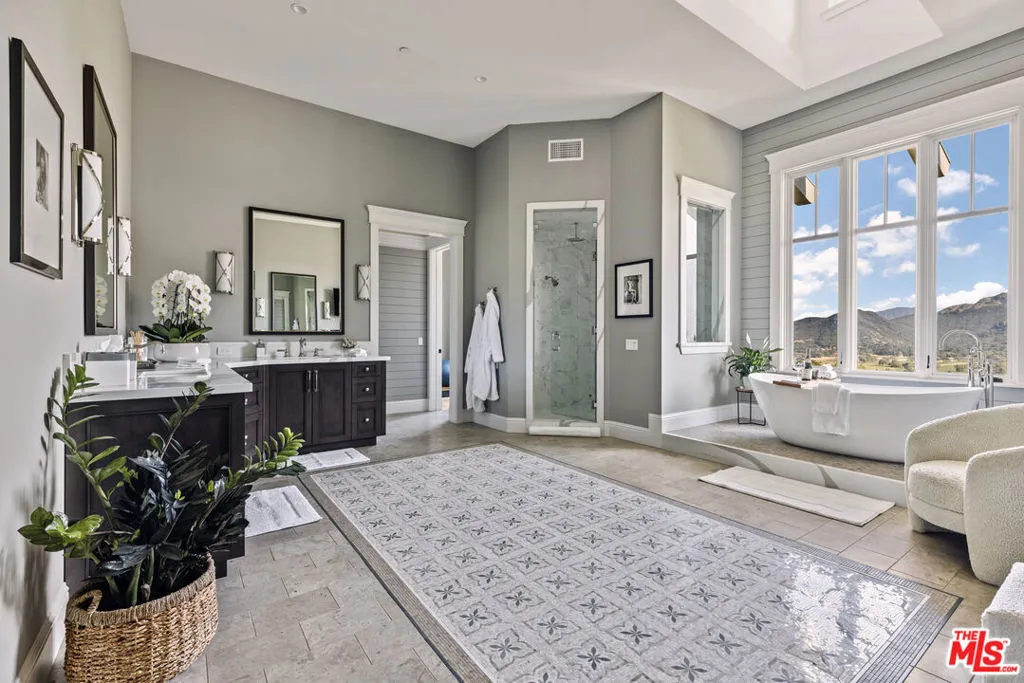 1697 W Potrero Road, Westlake Village, California 91361 home-pic-26