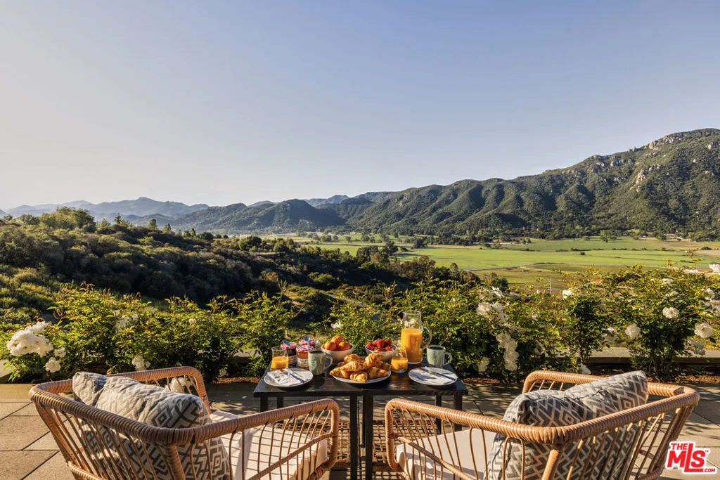 1697 W Potrero Road, Westlake Village, California 91361 home-pic-25