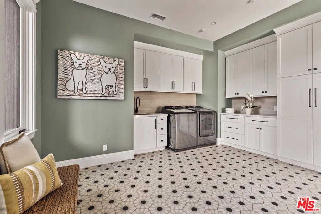 1697 W Potrero Road, Westlake Village, California 91361 home-pic-43