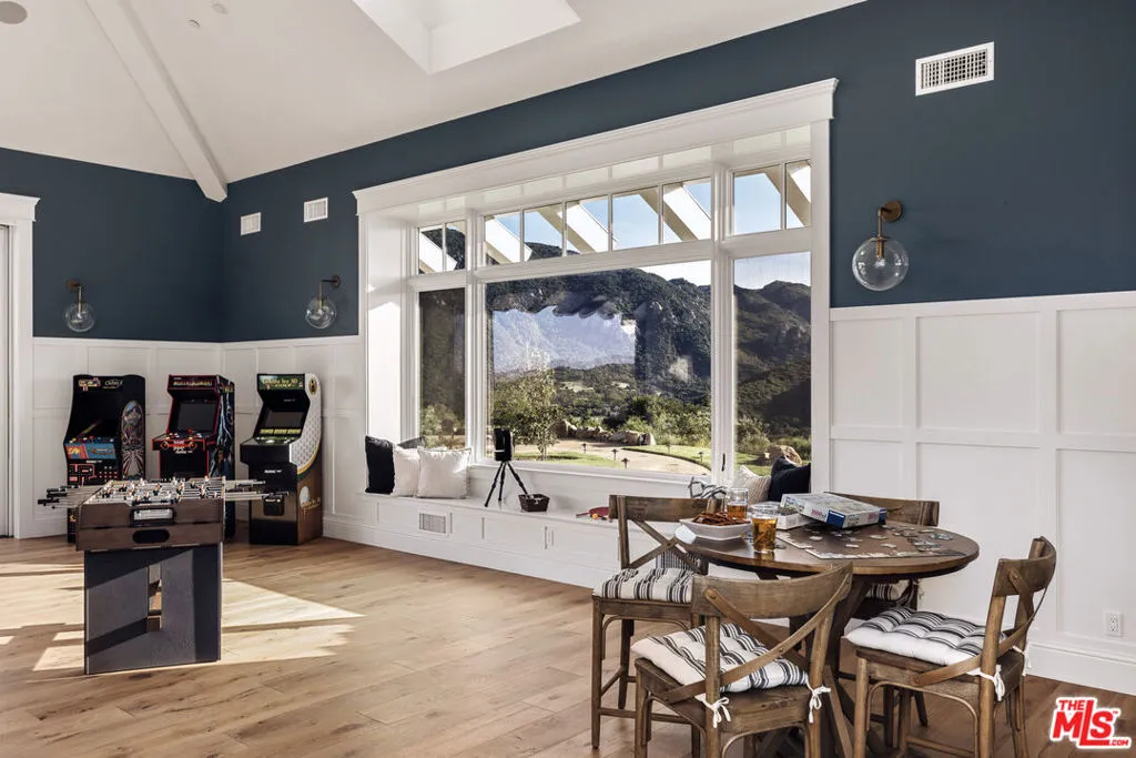 1697 W Potrero Road, Westlake Village, California 91361 home-pic-19