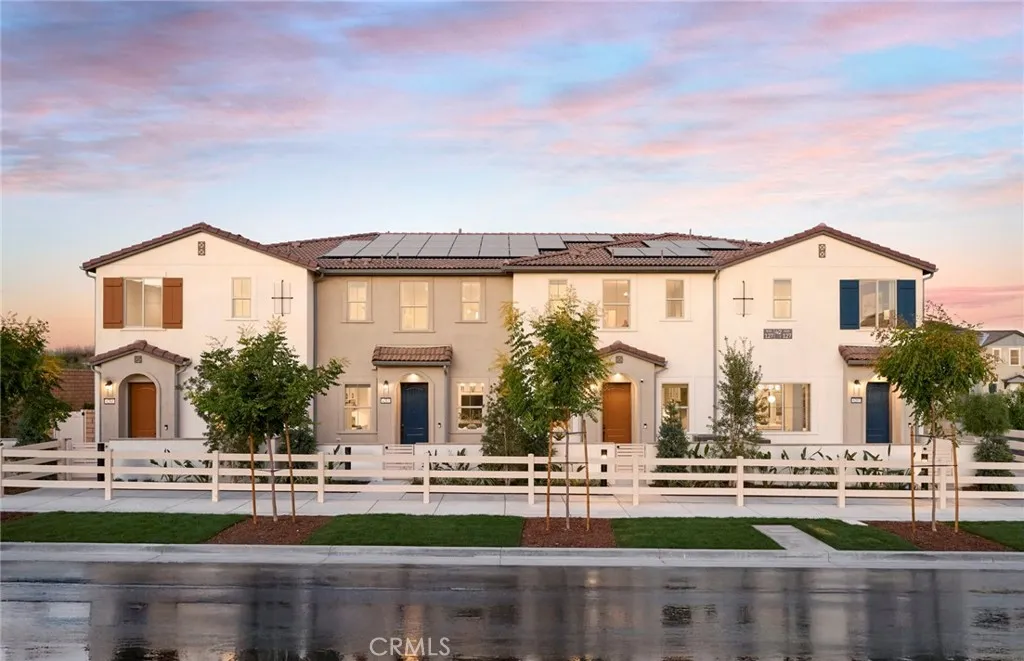 4246 East Honeybee Paseo, Ontario, California 91761 home-pic-1