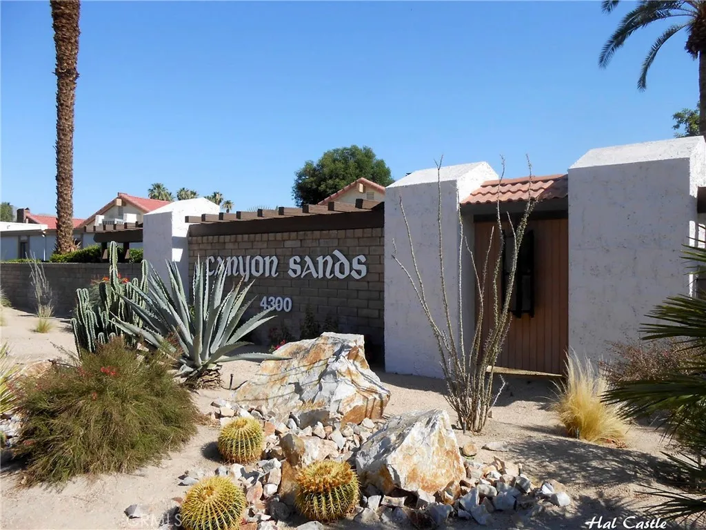 2542 Miramonte E B, Palm Springs, California 92264 home-pic-40