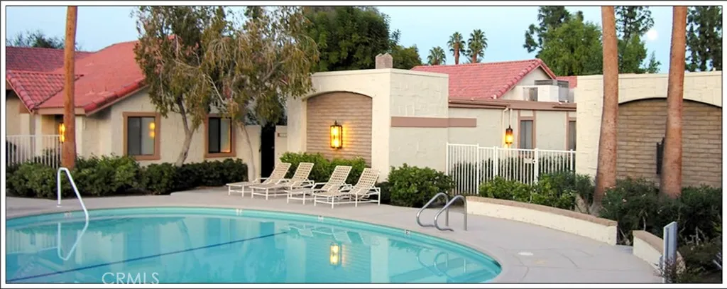 2542 Miramonte E B, Palm Springs, California 92264 home-pic-39