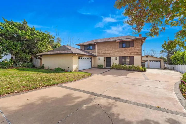 8211 Limon Ln, El Cajon, California 92021
