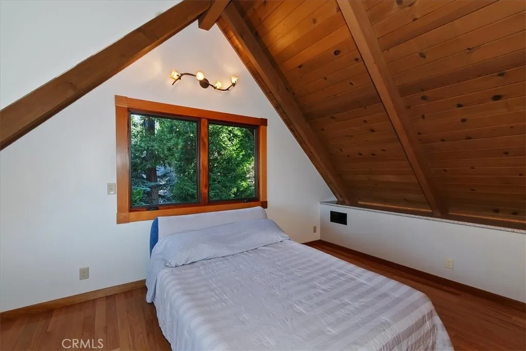 495 Kuffel Canyon, Lake Arrowhead, California 92352 home-pic-35