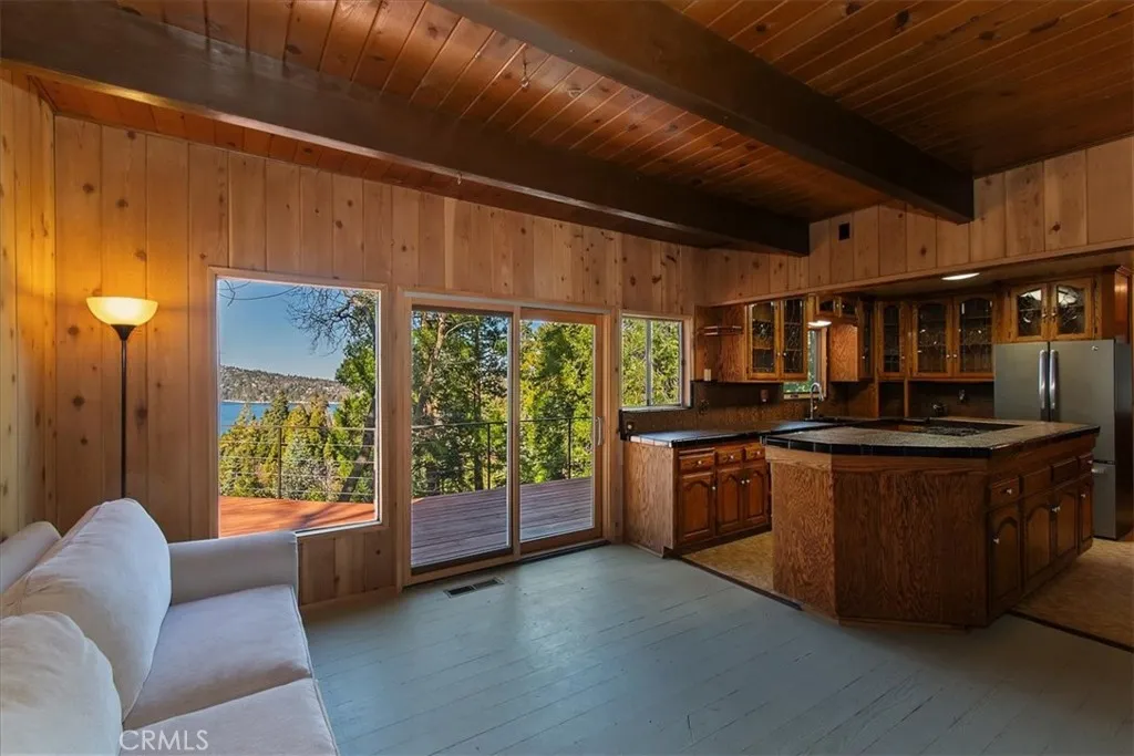 495 Kuffel Canyon, Lake Arrowhead, California 92352 home-pic-20