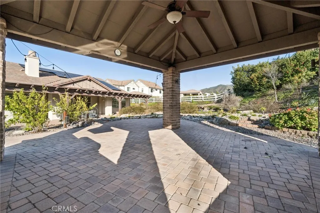15930 Mandalay Road, Canyon Country, California 91387 home-pic-58