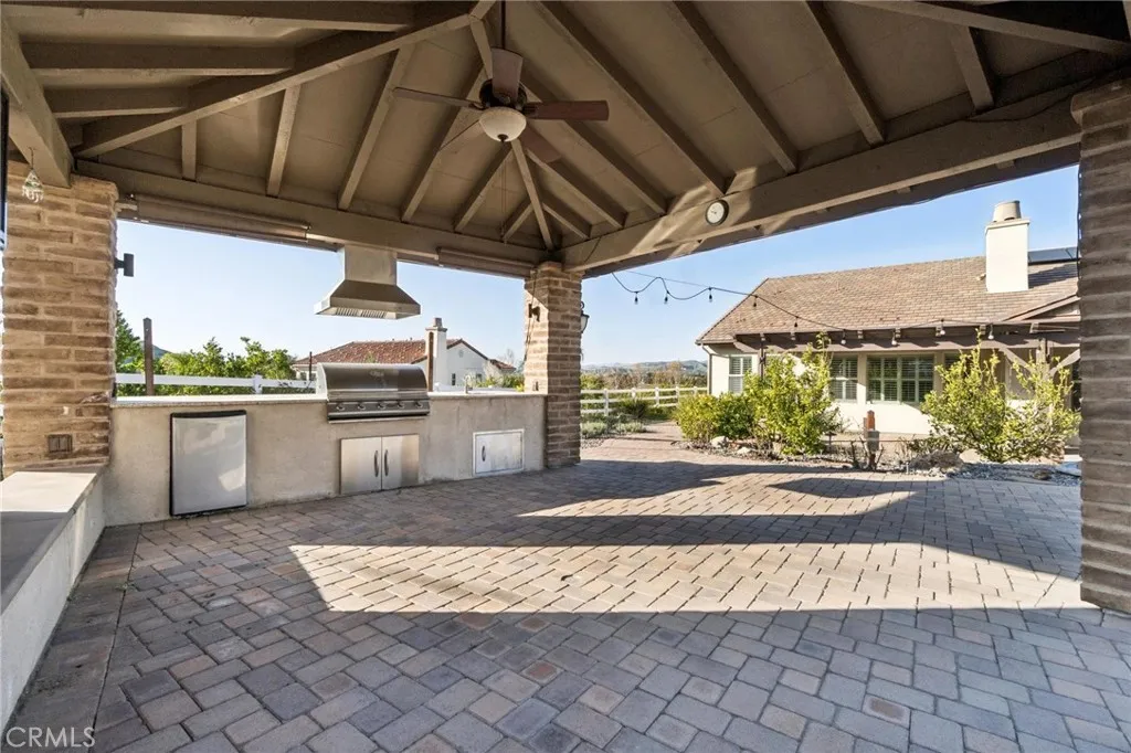 15930 Mandalay Road, Canyon Country, California 91387 home-pic-57