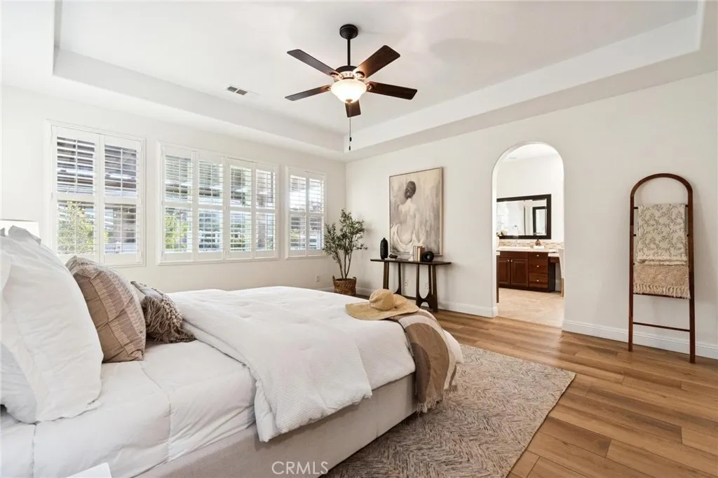 15930 Mandalay Road, Canyon Country, California 91387 home-pic-34