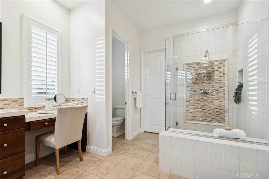 15930 Mandalay Road, Canyon Country, California 91387 home-pic-37