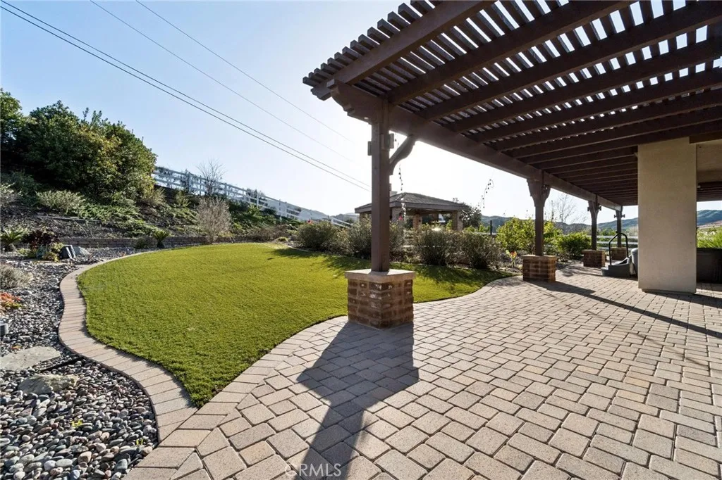 15930 Mandalay Road, Canyon Country, California 91387 home-pic-62